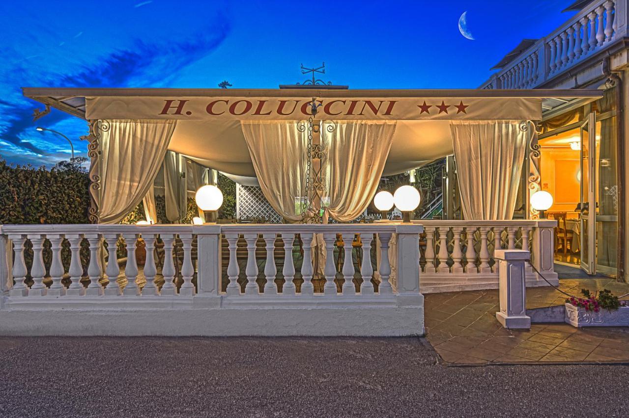 Hotel Coluccini มารินา ดิ เปียตราซันตา ภายนอก รูปภาพ